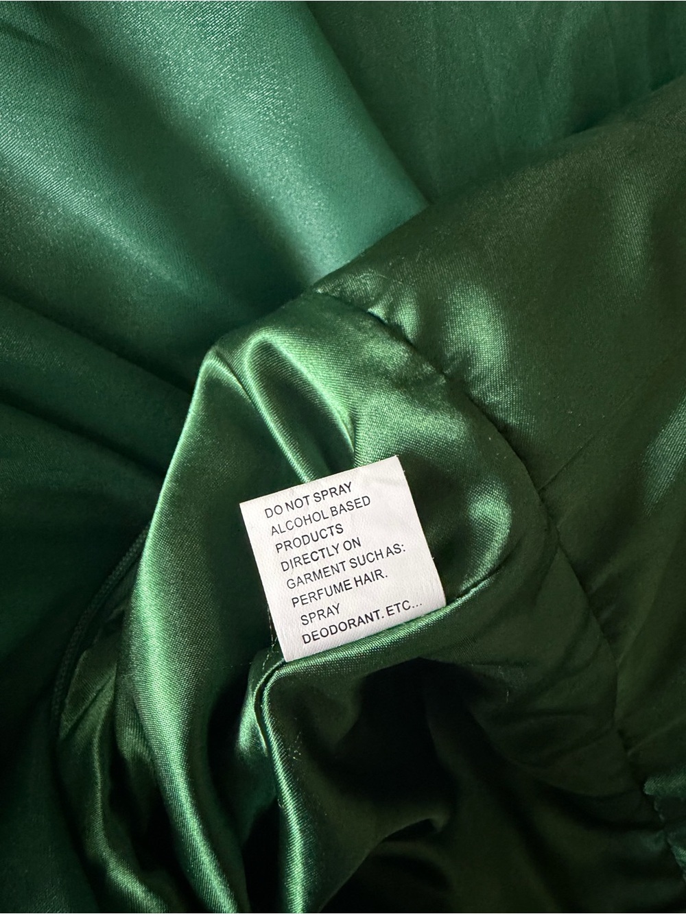 Mac Duggal Emerald Green Ruffle Shoulder V-Neck Chiffon Gown Size 12 - Picture 7 of 10